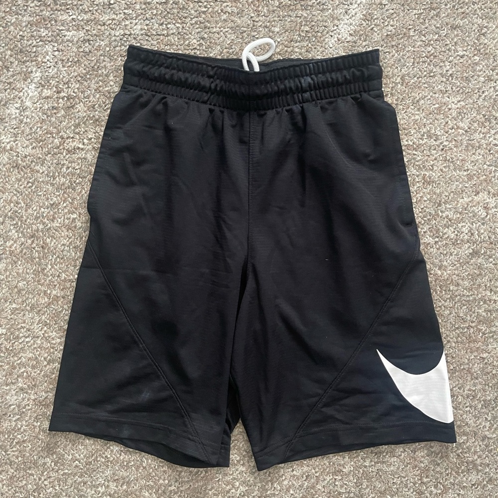 men nike shorts